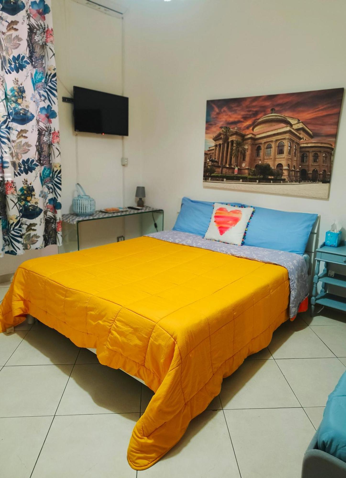 B&B Il Poeta Palermo Bagian luar foto