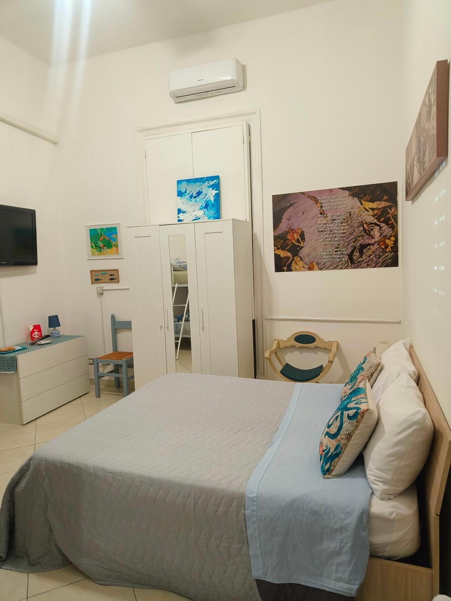 B&B Il Poeta Palermo Bagian luar foto